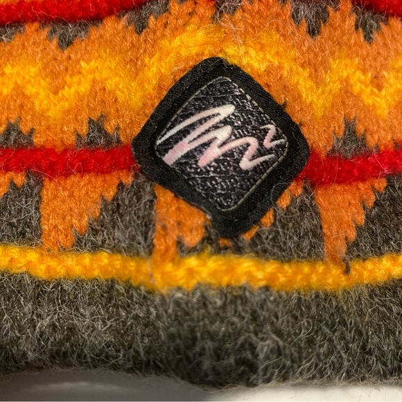 Merkley Headgear wool hat 10” flat across and 10” top to end of earflap SZ P? - Picture 4 of 8